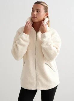 Pile Jacket><noscript><img width=