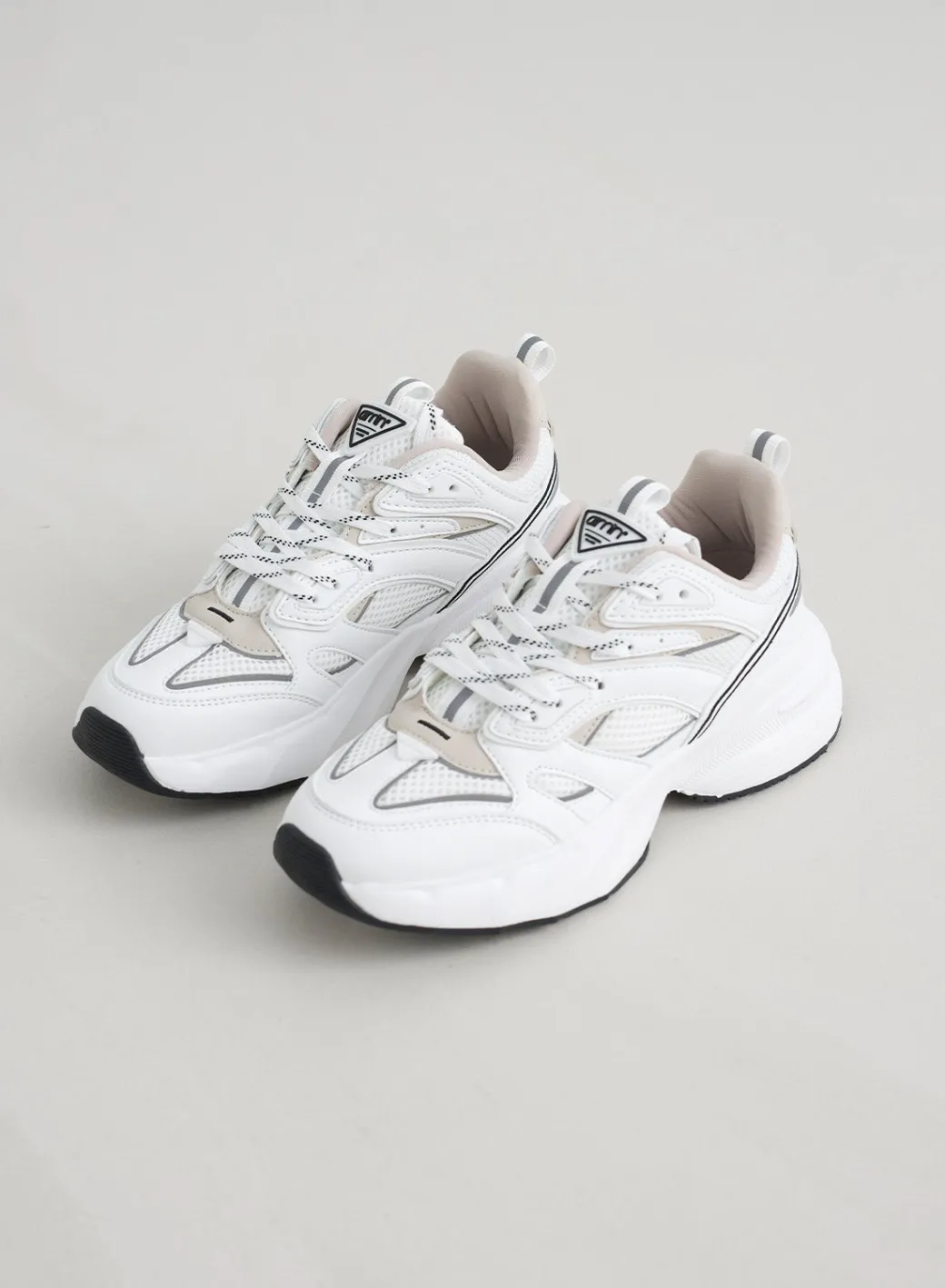 100 Sneakers>AIM’N Best