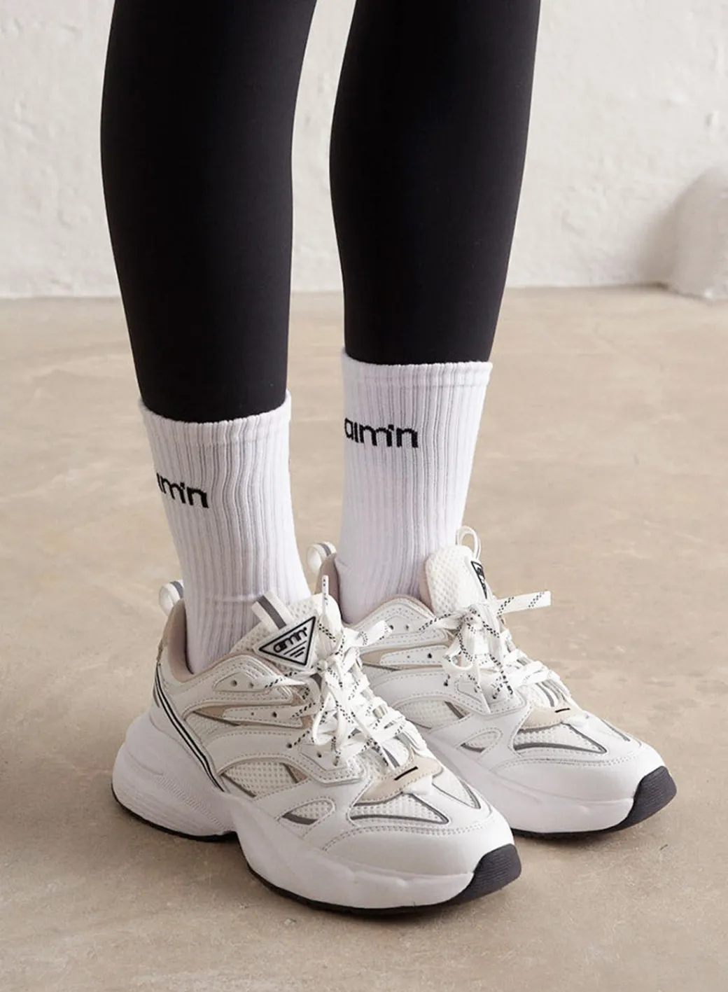 100 Sneakers>AIM’N Best