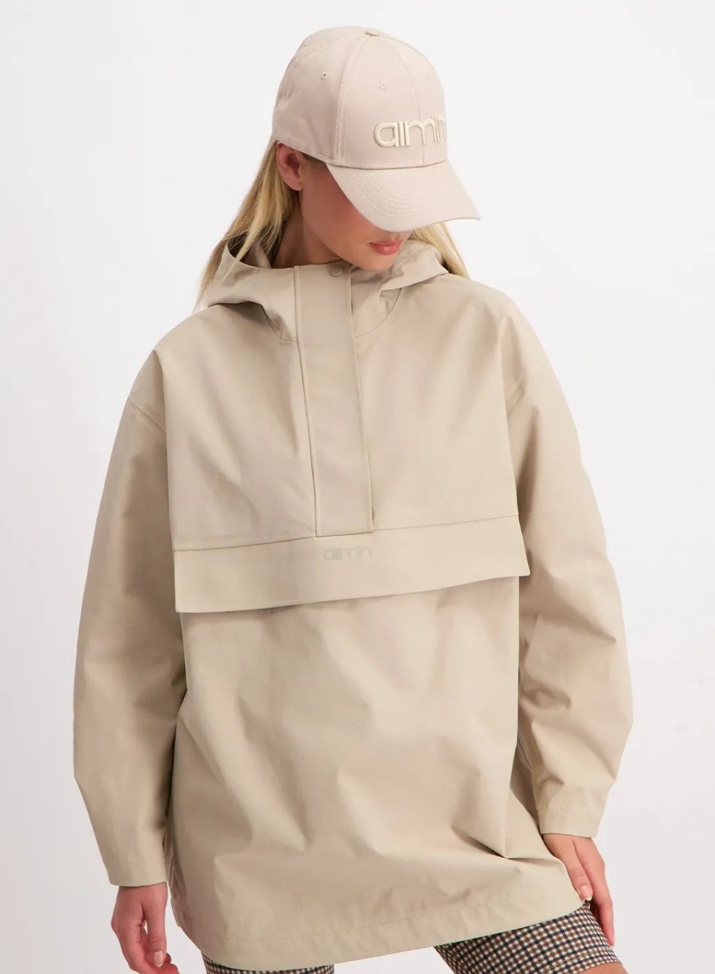 Logo Cap>AIM’N Sale