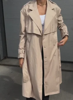 Recycled Tech Trench Coat>AIM’N Hot