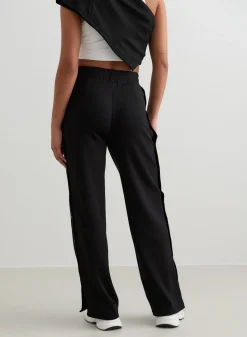 Comfy Buttoned Pants><noscript><img width=