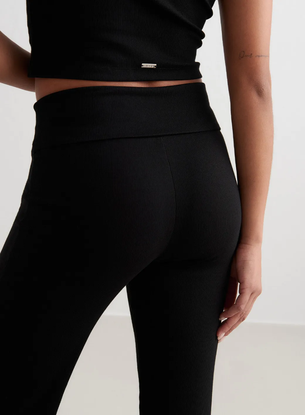Ease Ribbed Pants>AIM’N Online