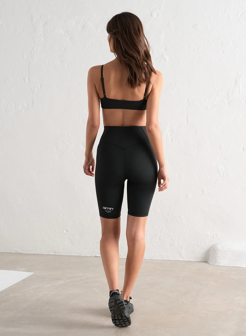 Black Edge Core Biker Shorts>AIM’N New