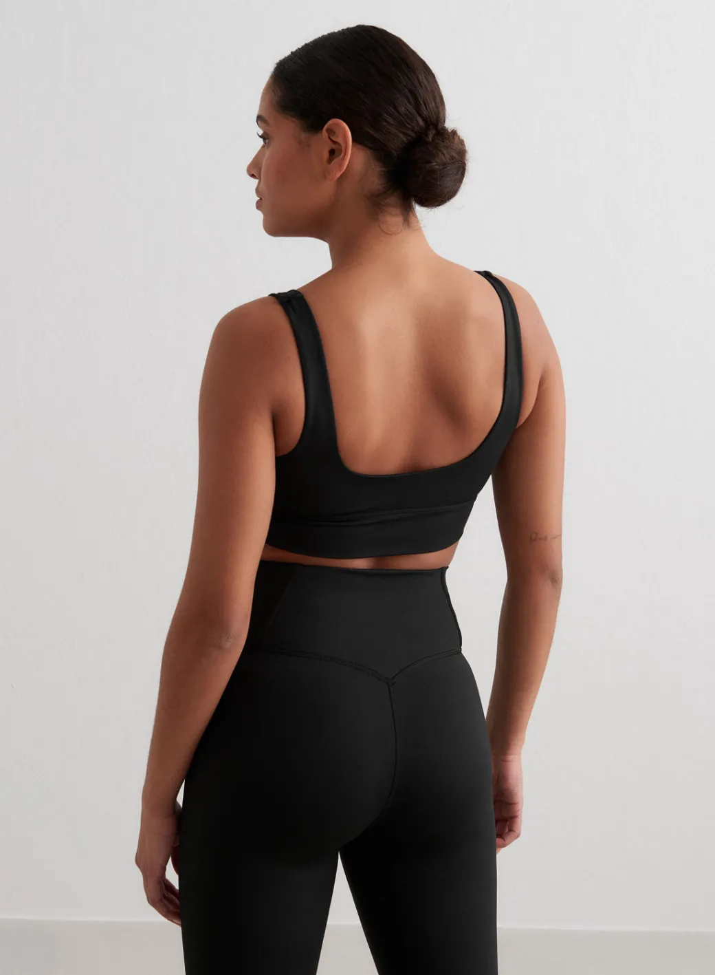 Edge Core Bra>AIM’N