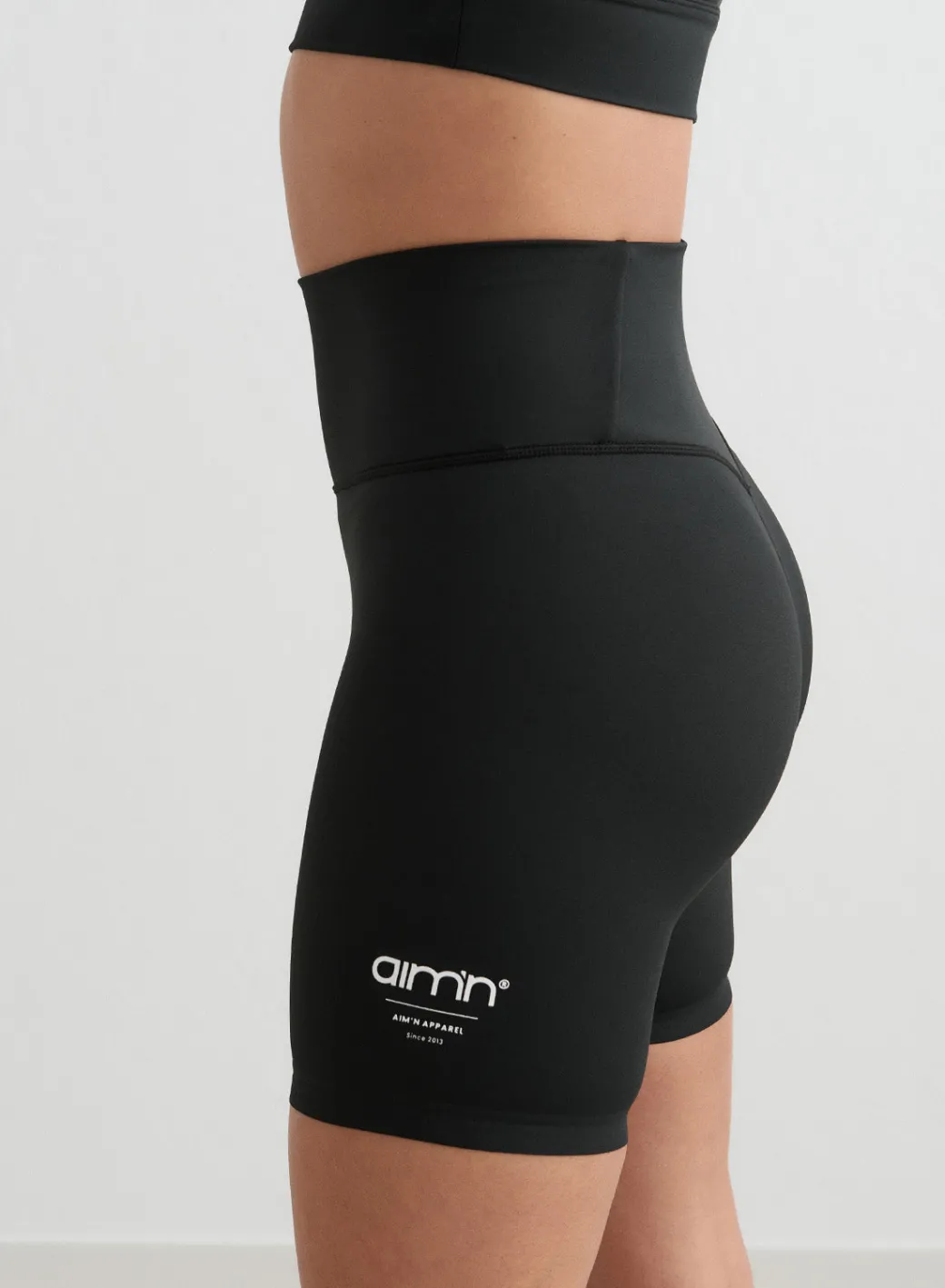 Black Edge Core Midi Shorts>AIM’N Best