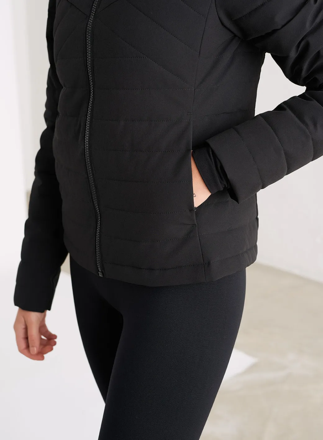 Black Padded Jacket>AIM’N Best