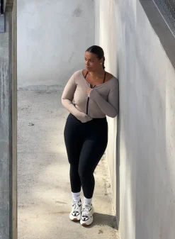 Ribbed Performance Tights><noscript><img width=
