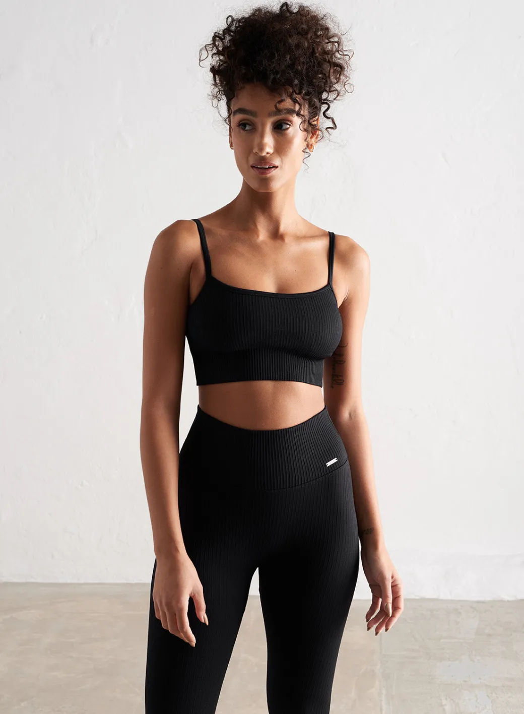 Ribbed Seamless Strap Bra>AIM’N Online