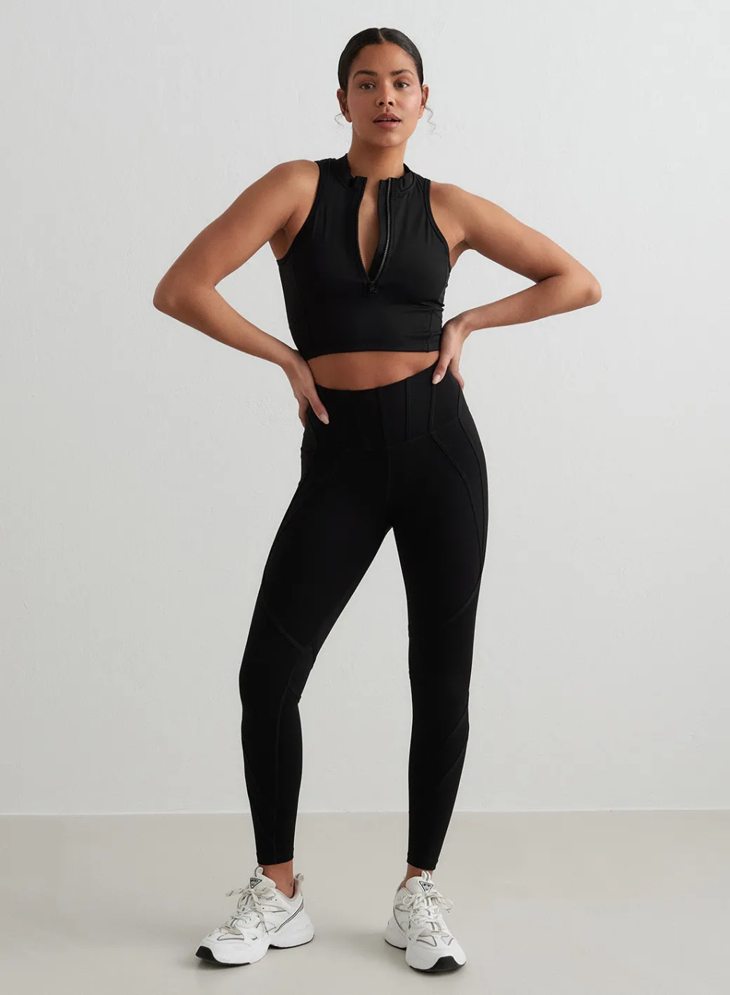 Black Sculpting Racer Front Zip Top>AIM’N Sale