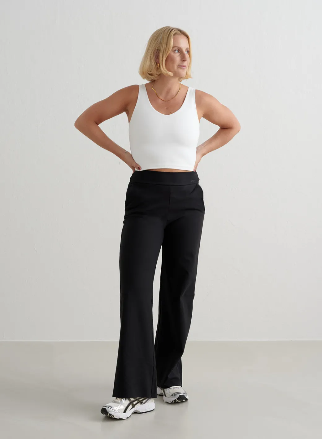 Black Sense Wide Petite Pants>AIM’N Clearance