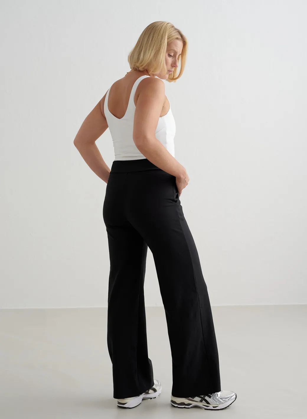 Black Sense Wide Petite Pants>AIM’N Clearance