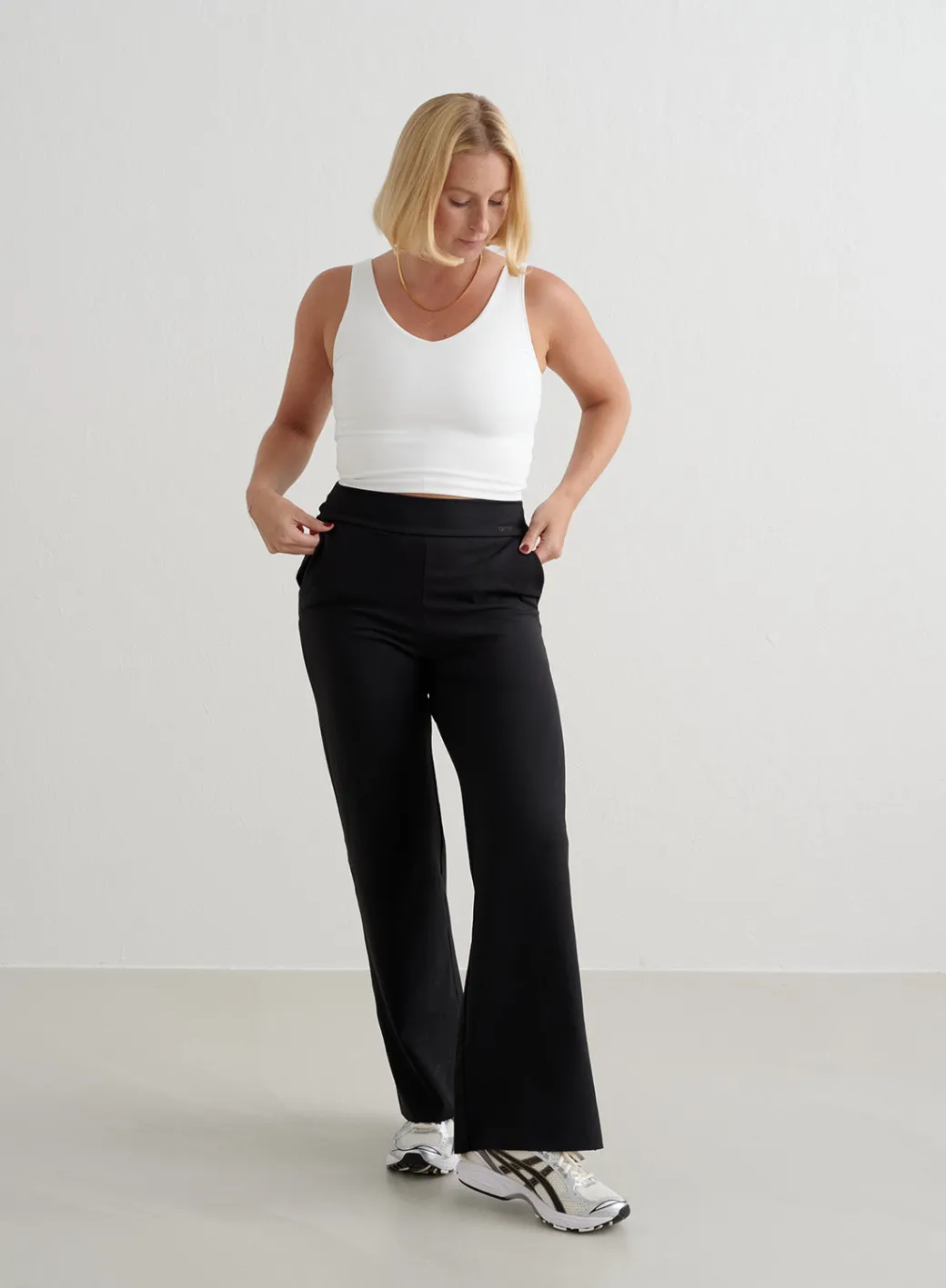 Black Sense Wide Petite Pants>AIM’N Clearance
