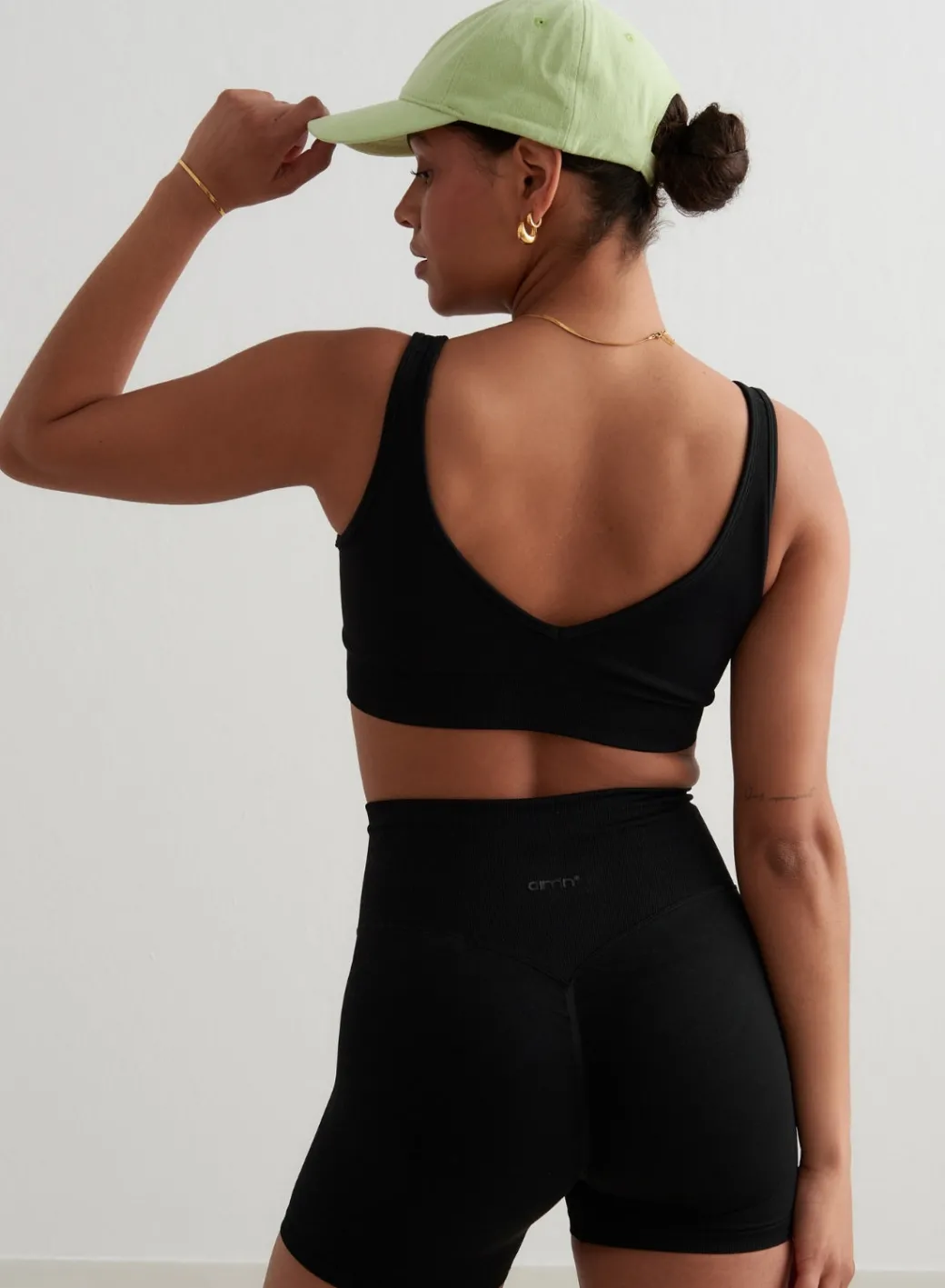 Shape Seamless Deep Cut Bra>AIM’N Clearance