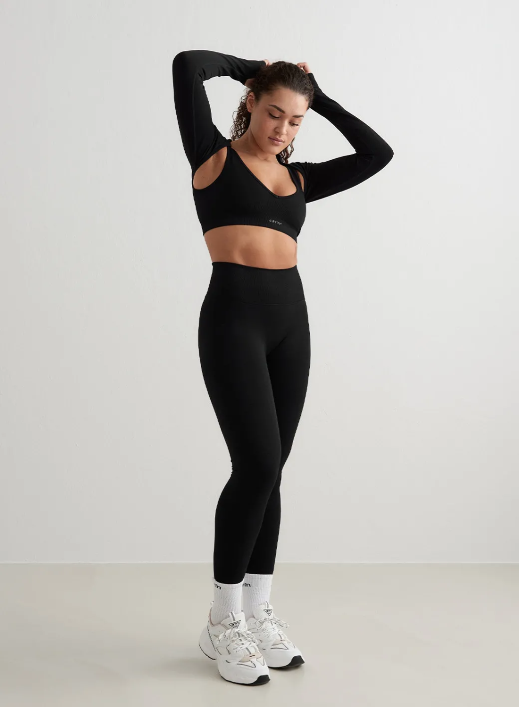 Black Shape Seamless Long Sleeve Bolero>AIM’N Outlet