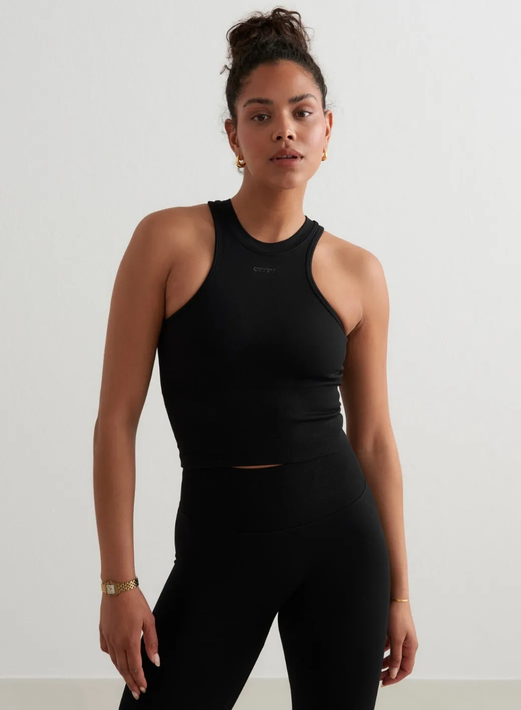 Shape Seamless Racerfront Top>AIM’N Online