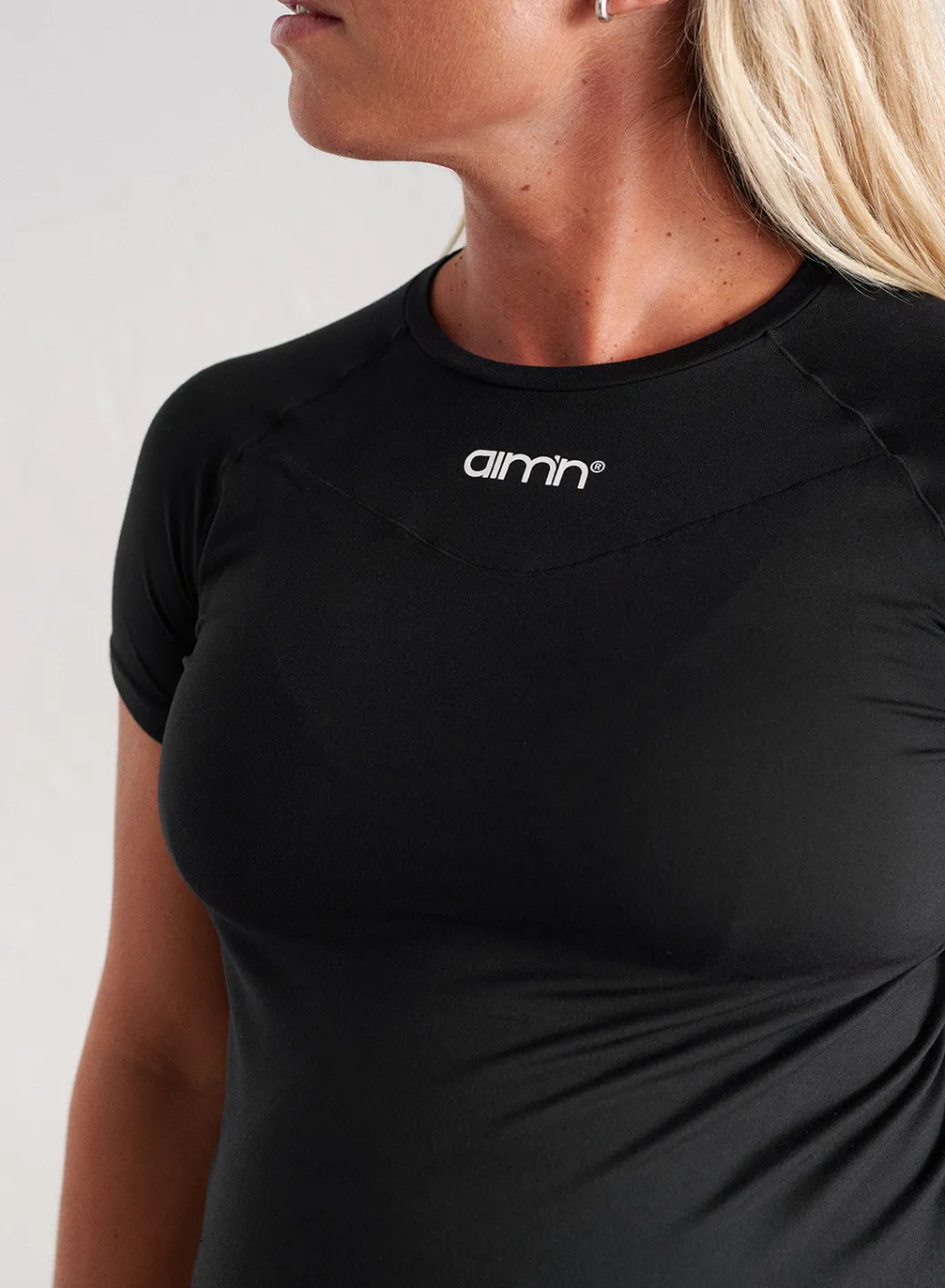 Black Soft Basic Maternity Short Sleeve>AIM’N Hot