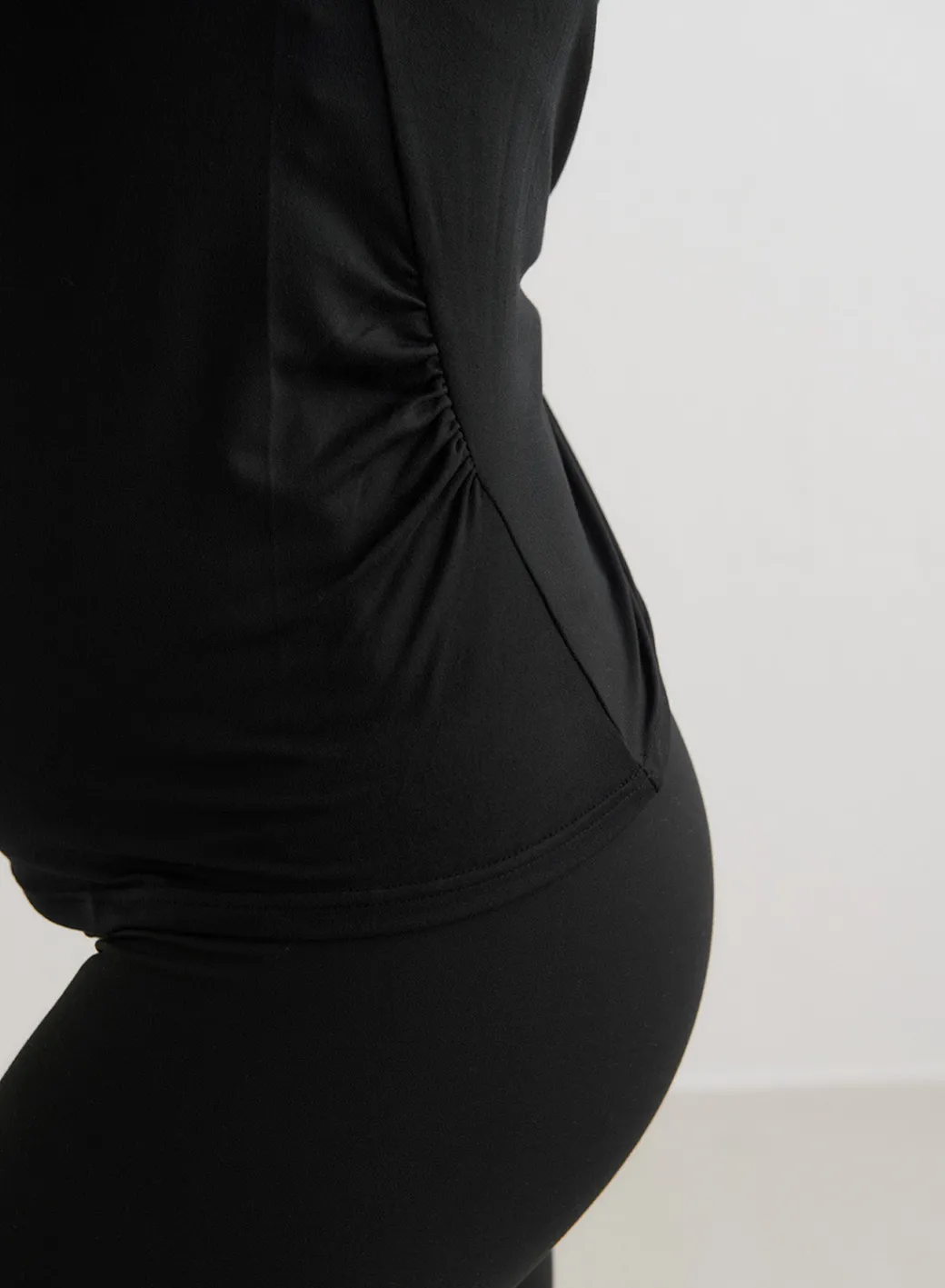 Black Soft Basic Maternity Long Sleeve>AIM’N Hot