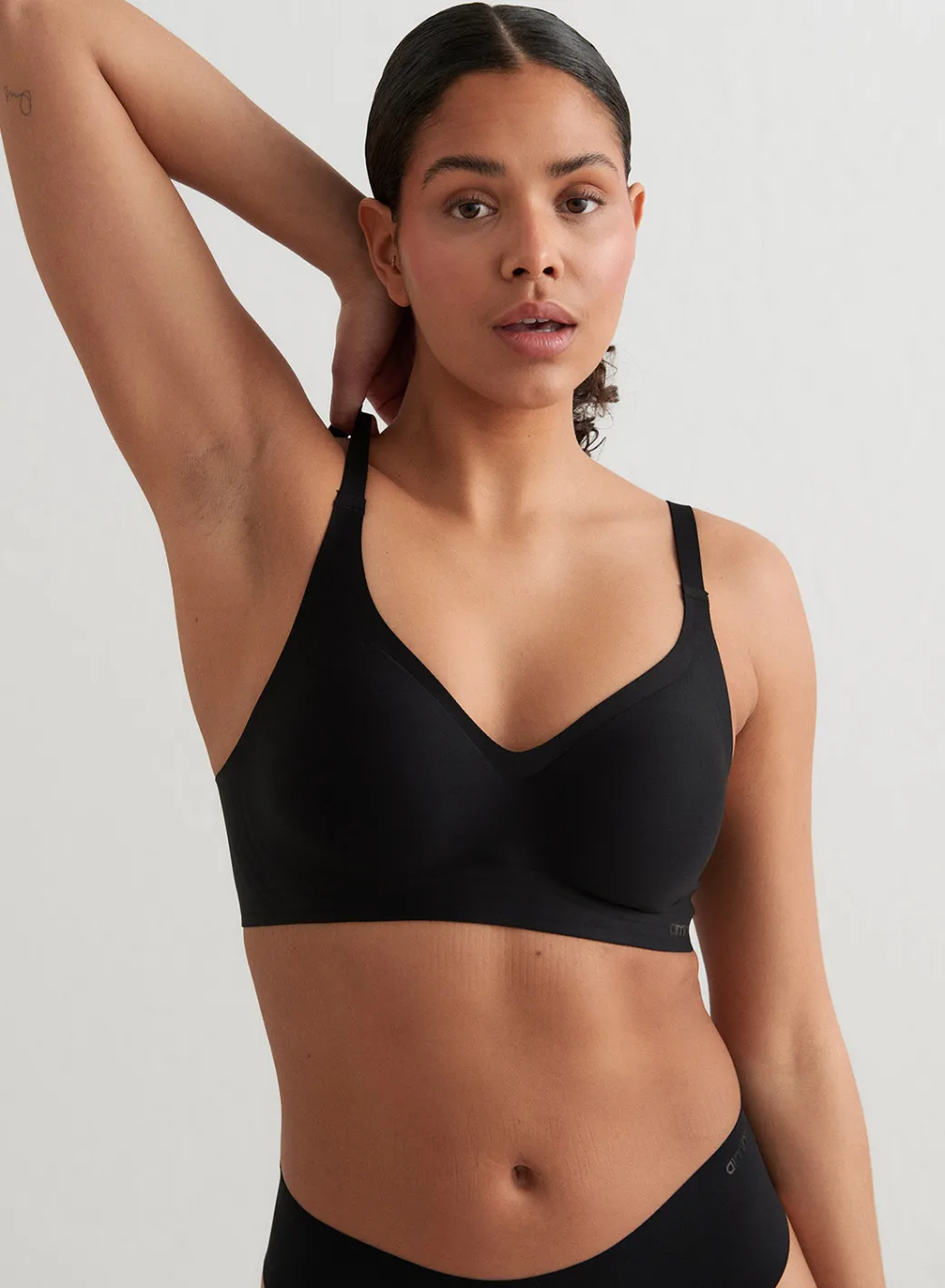 Black Soft Bra>AIM’N New