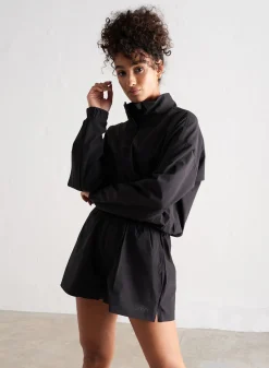 Windbreaker Shorts><noscript><img width=