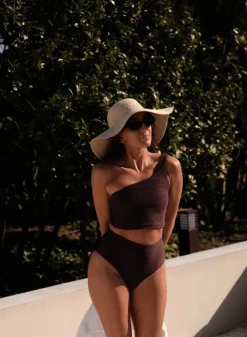 Capri One Shoulder Bikini Bra>AIM’N Hot
