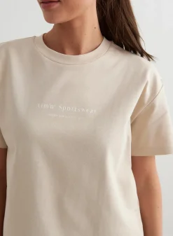 Café Au Lait Serif Boxy T-shirt>AIM’N Hot