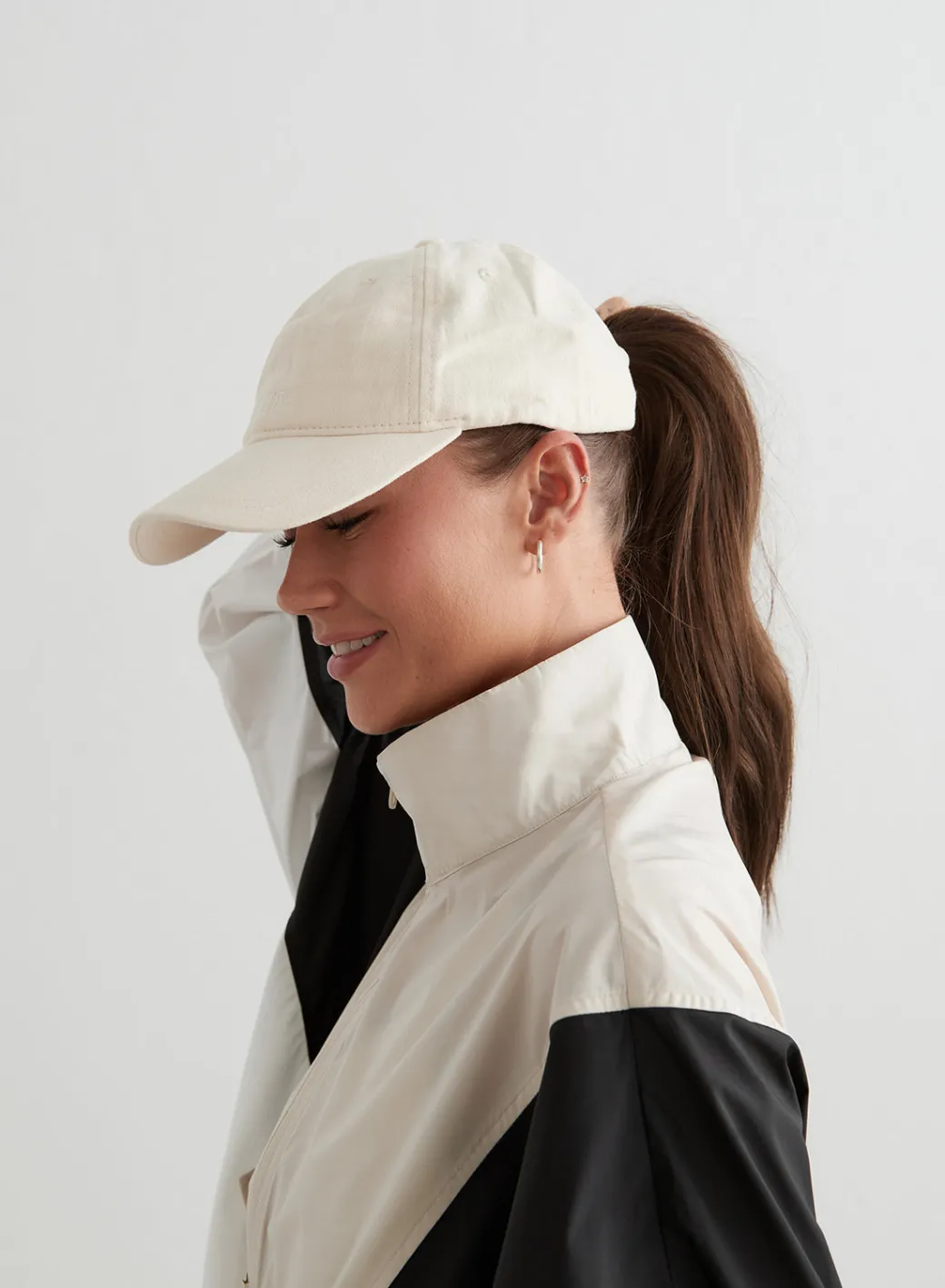Café Au Lait Small Logo Cap>AIM’N Best