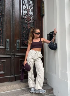 Café Au Lait Windbreaker Parachute Pants>AIM’N New