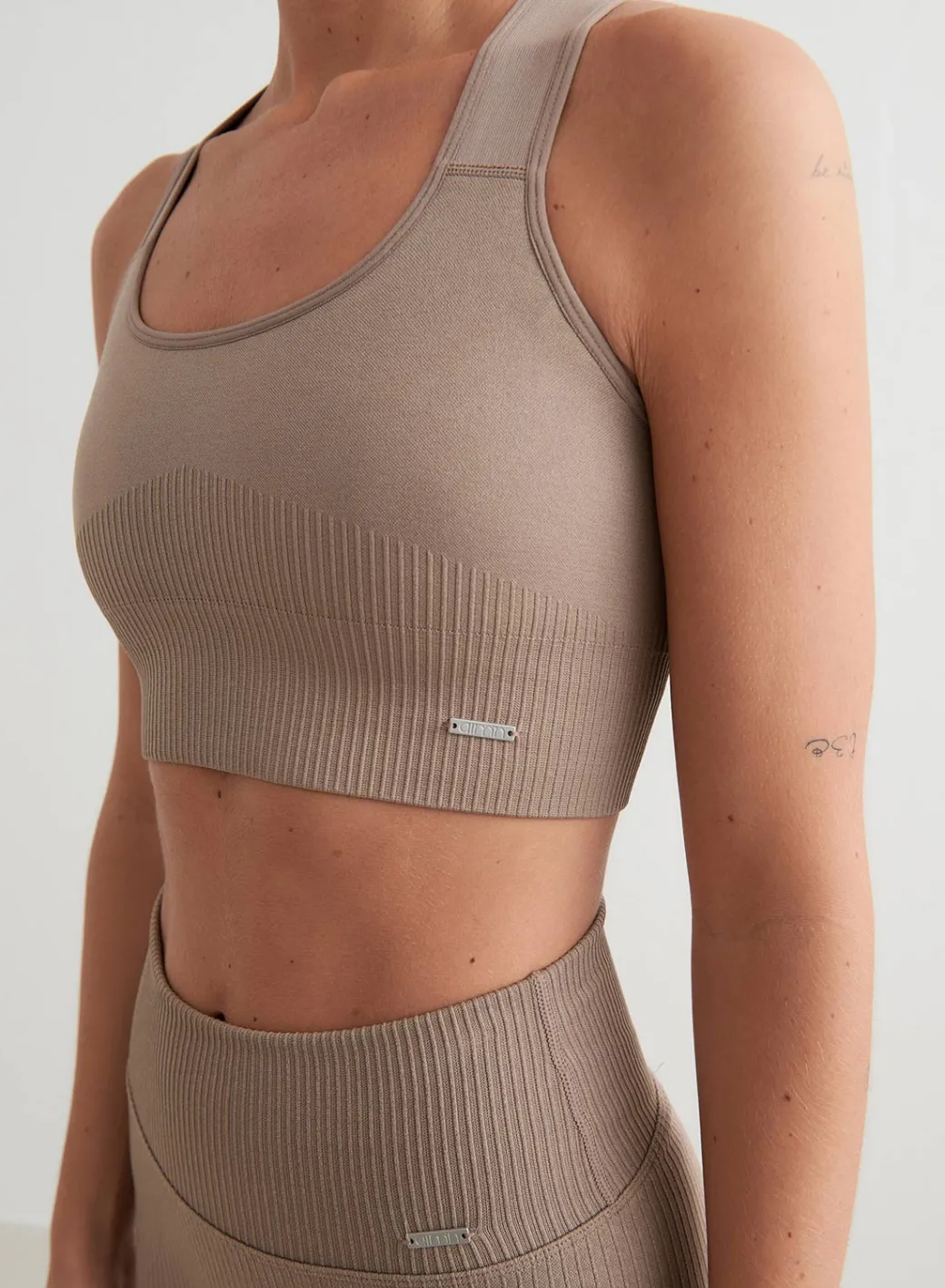 High Support Ribbed Bra>AIM’N Outlet