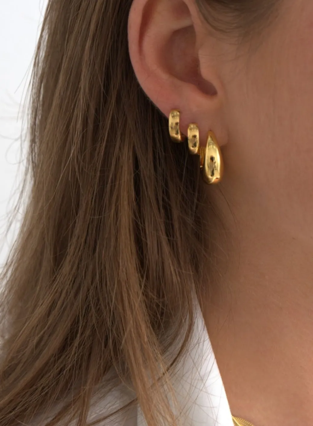 Waterproof Hoop Earrings>AIM’N Hot