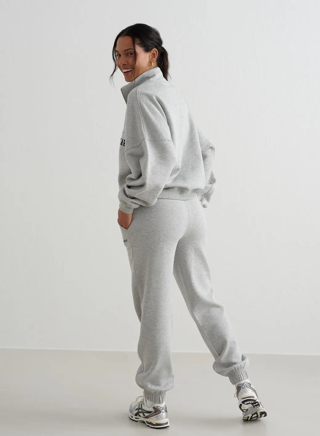 Varsity Sweat Half Zip>AIM’N Discount