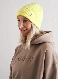 Beanie><noscript><img width=