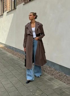 Recycled Tech Trench Coat>AIM’N