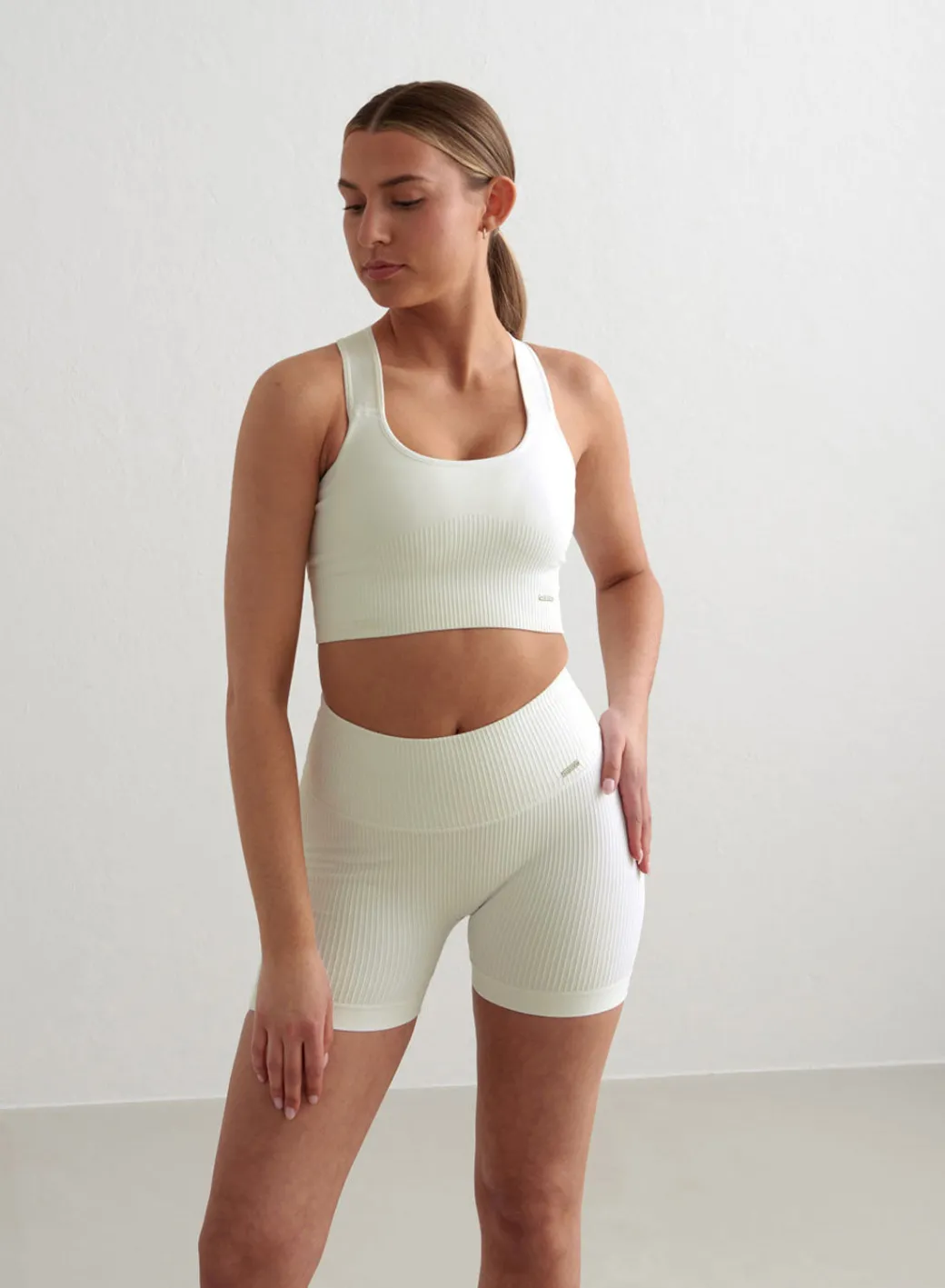 Off-White Ribbed Midi Biker Shorts>AIM’N Sale