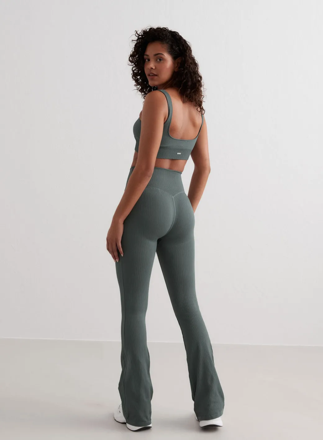 Ribbed Seamless Flare Tights>AIM’N New