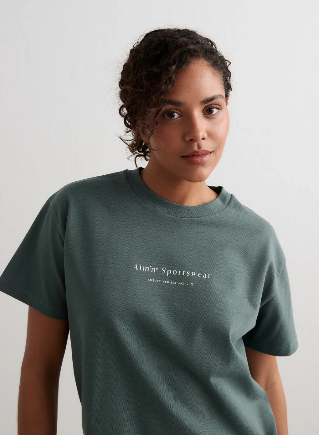 Serif Boxy T-shirt>AIM’N New