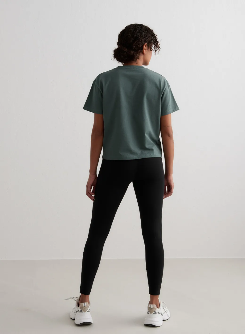Serif Boxy T-shirt>AIM’N New