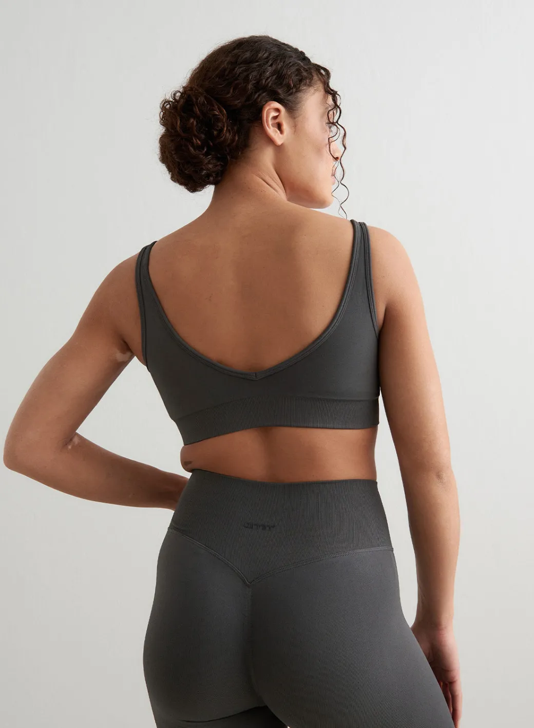 Shape Seamless Deep Cut Bra>AIM’N Clearance
