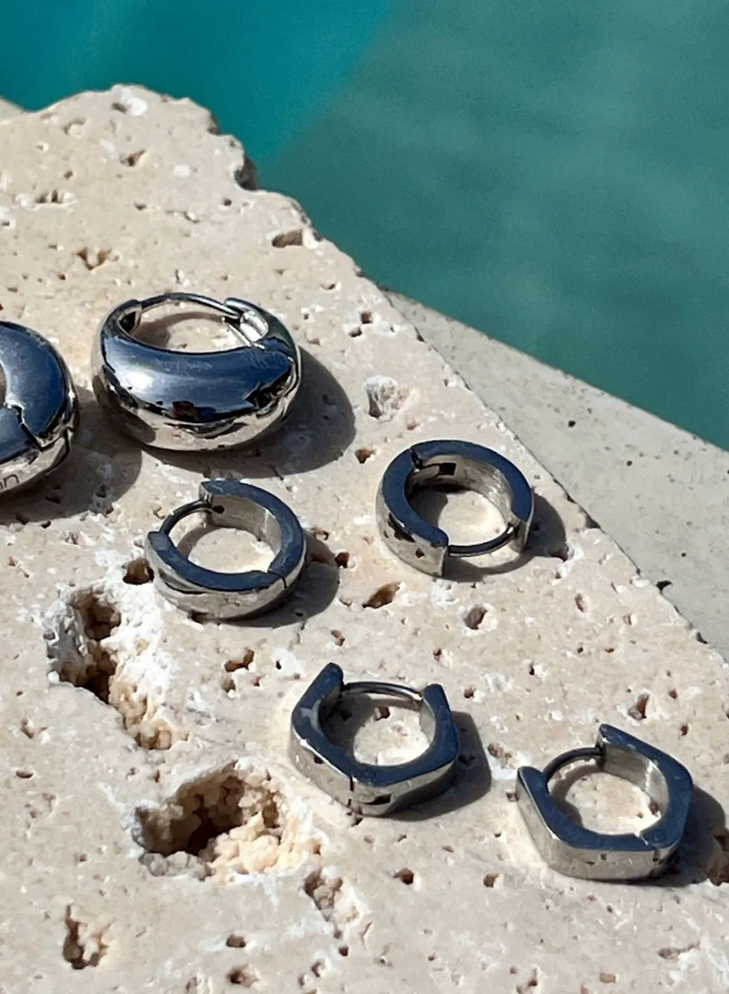 Waterproof Angle Hoop Earrings>AIM’N Hot