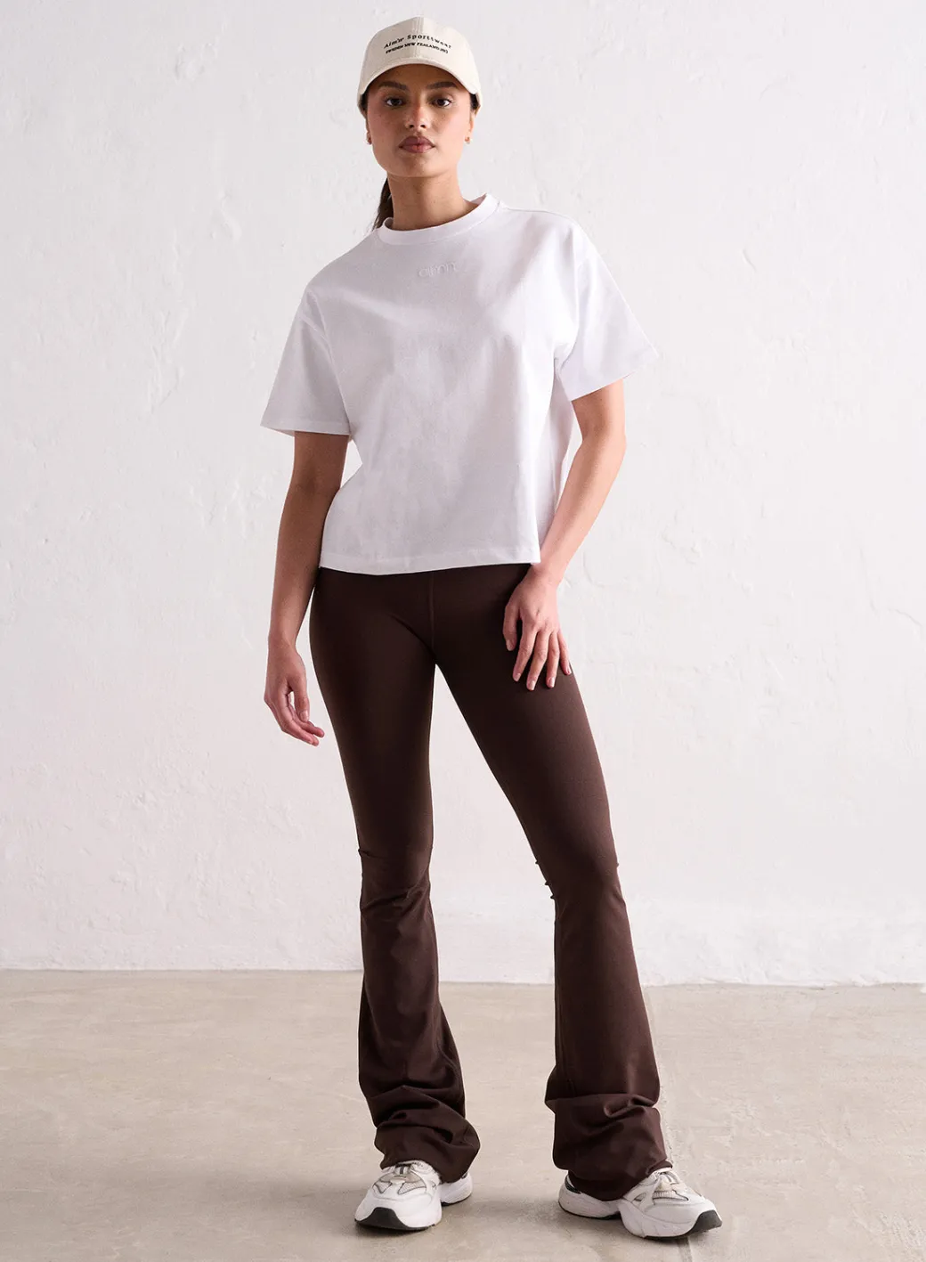 White Boxy T-shirt>AIM’N New