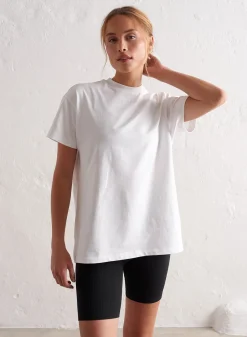 Boyfriend T-shirt>AIM’N Sale