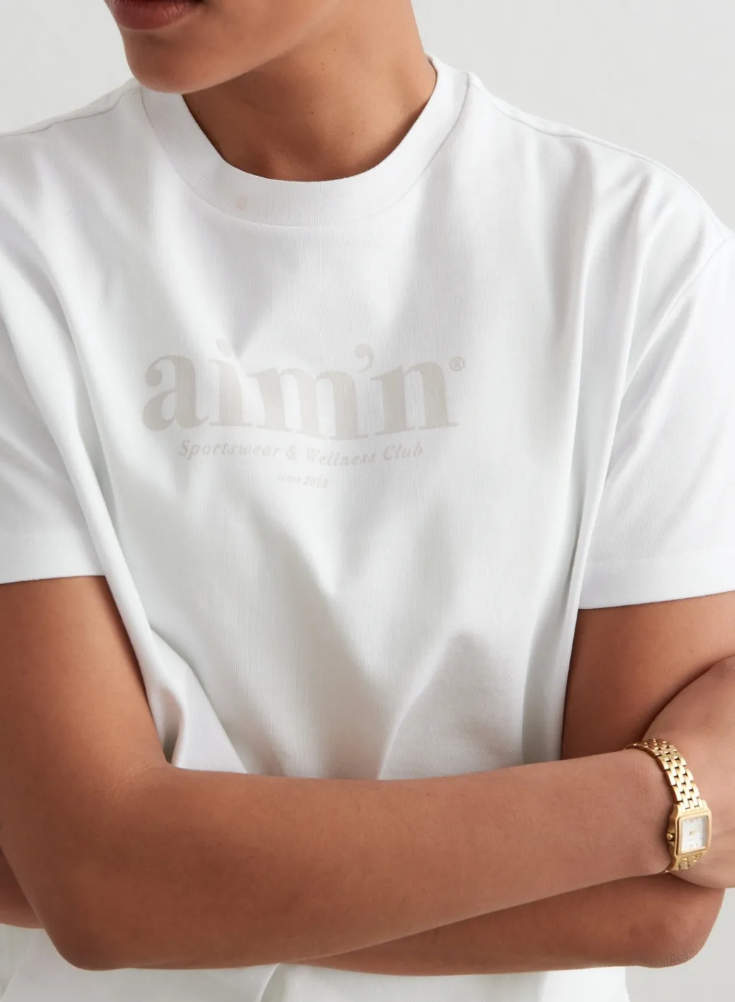 White Club Boxy T-Shirt>AIM’N Hot