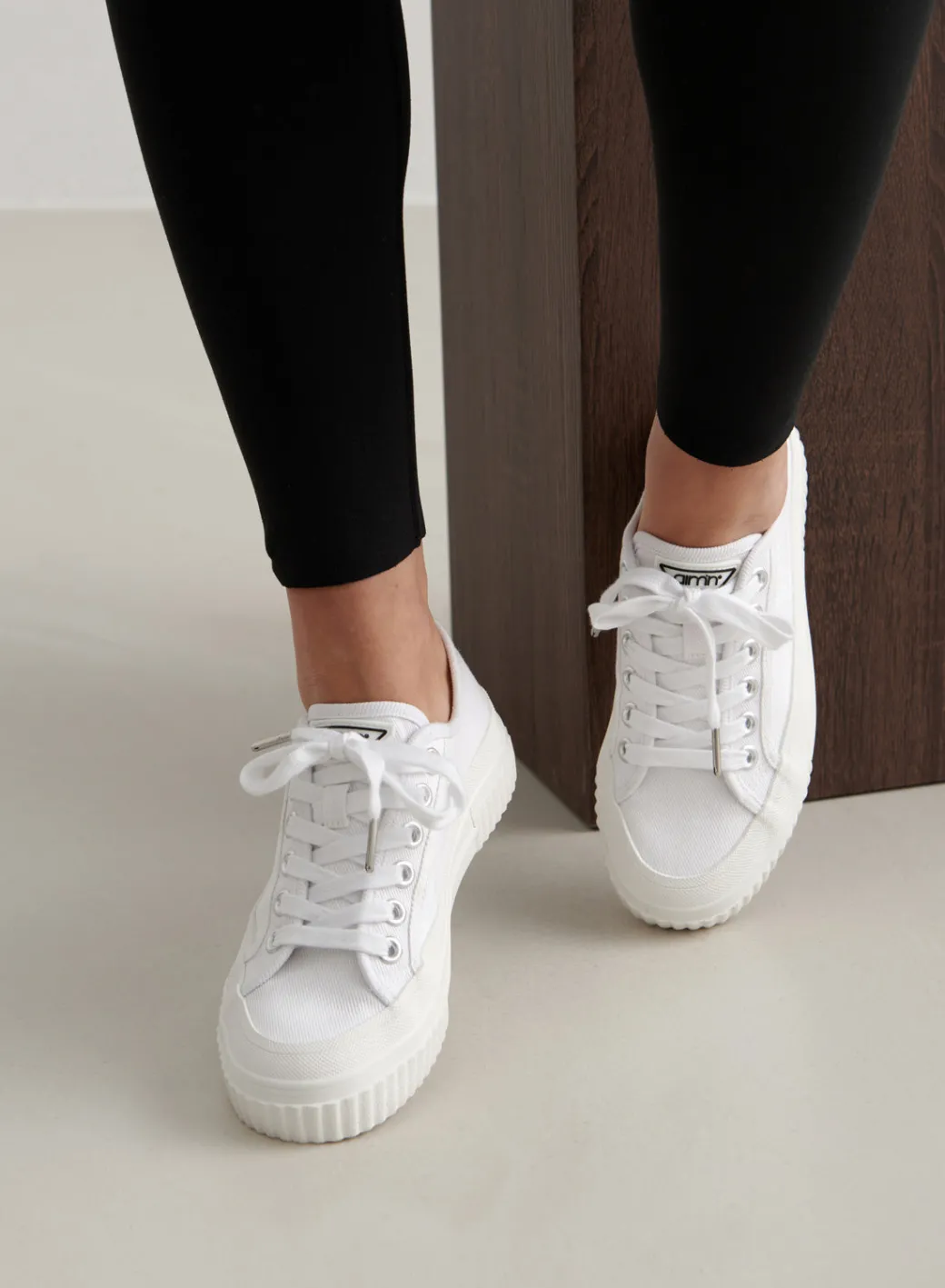 Cotton Canvas Sneakers>AIM’N Hot