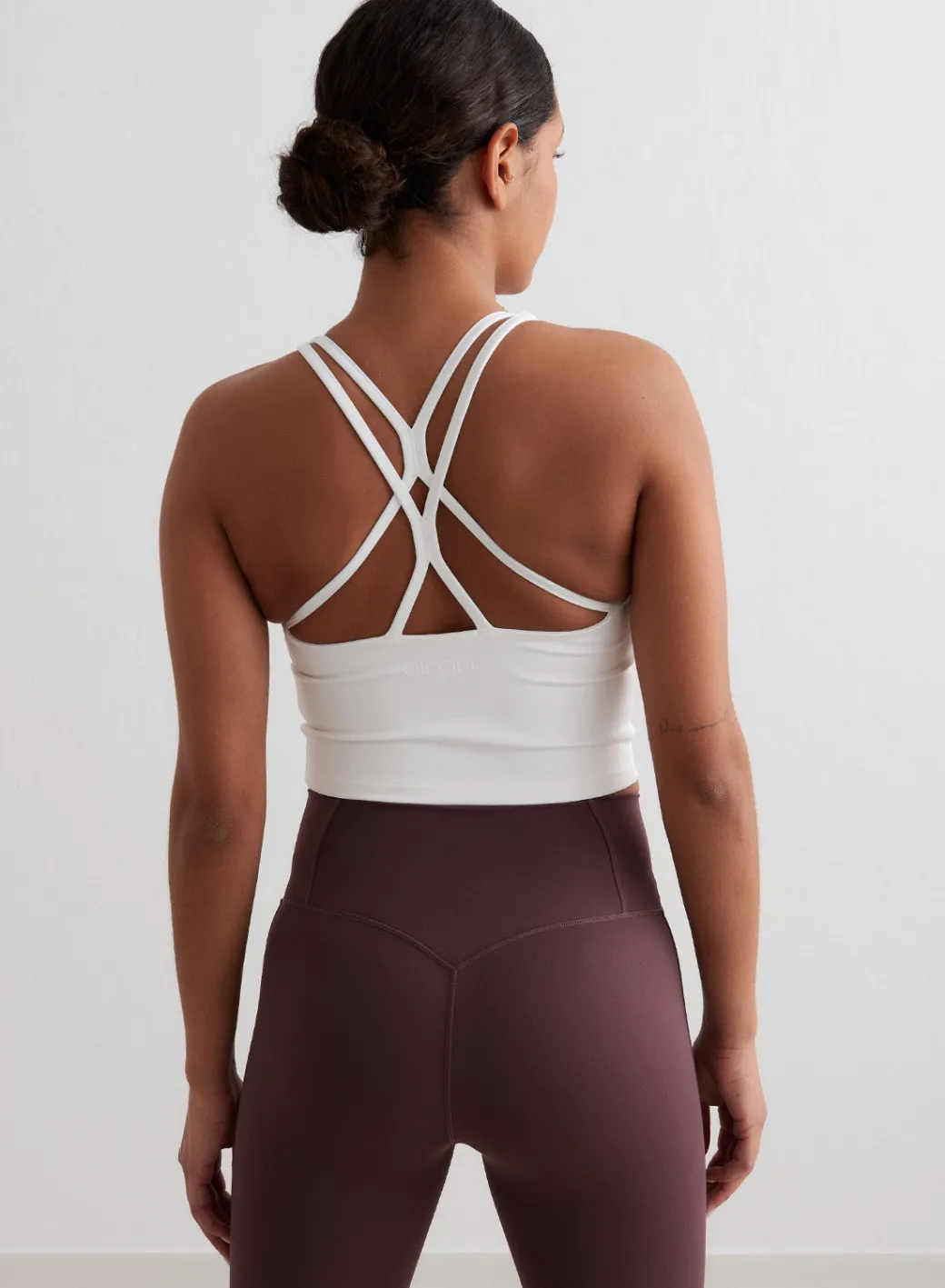 Sculpting Strappy Bralette>AIM’N Hot
